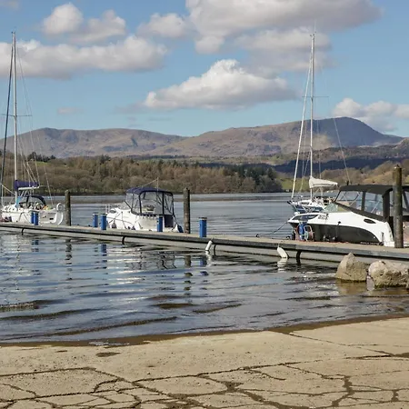 25 Thirlmere *