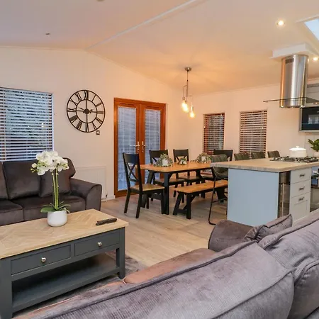25 Thirlmere Tatil Evi *