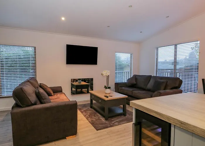 25 Thirlmere Semesterbostad