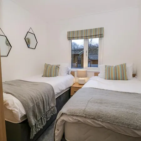 25 Thirlmere 温德米尔